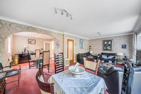 undefined, Jellicoe Gardens, Stanmore HA7