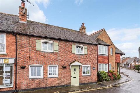 2 bedroom terraced house to rent, North Street, Storrington, Pulborough, RH20