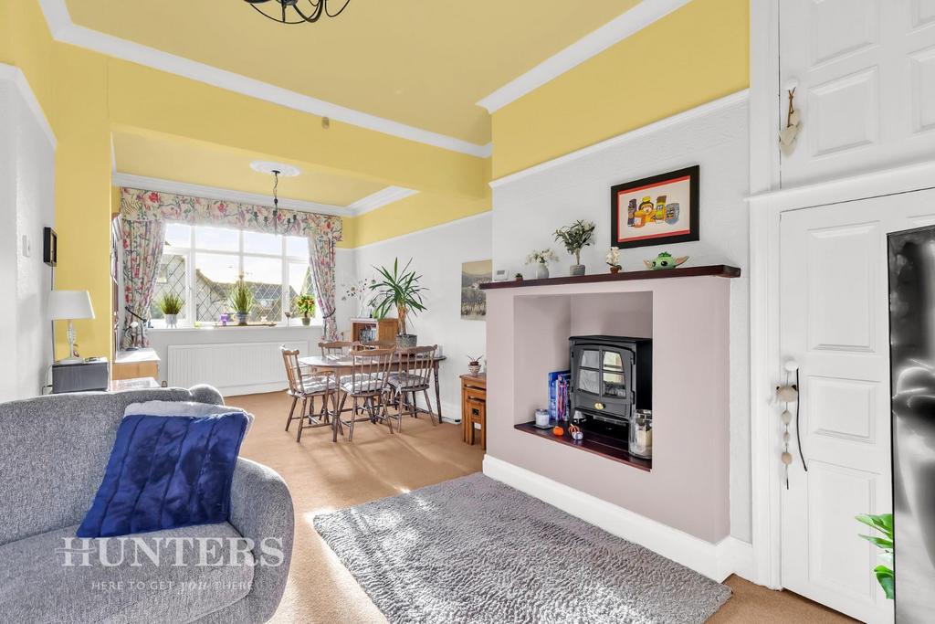 Living Room & Dining Area
