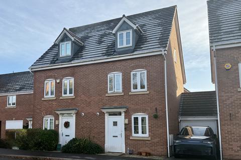 4 bedroom semi-detached house for sale, Canners Way, Stratford-upon-Avon CV37