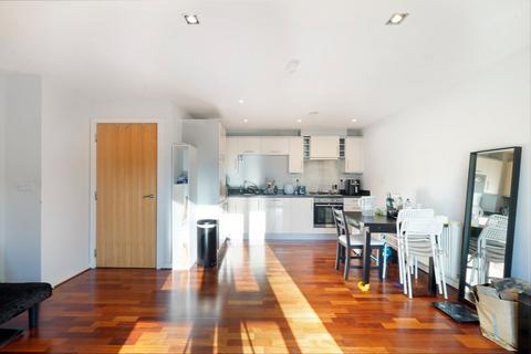1 bedroom flat for sale, Uxbridge Road, London, W13