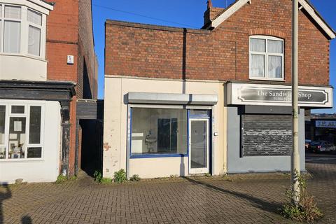 Property to rent - Halesowen Road, Netherton, Dudley