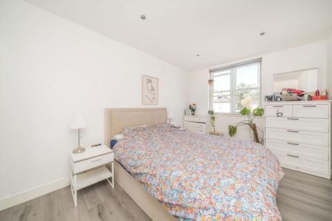 undefined, Ewell Road, Surbiton KT6