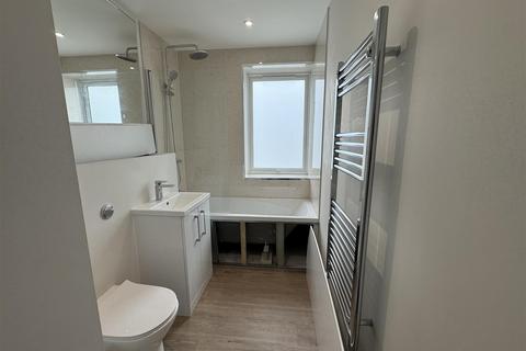 undefined, 34-36 Victoria Road, Farnborough GU14