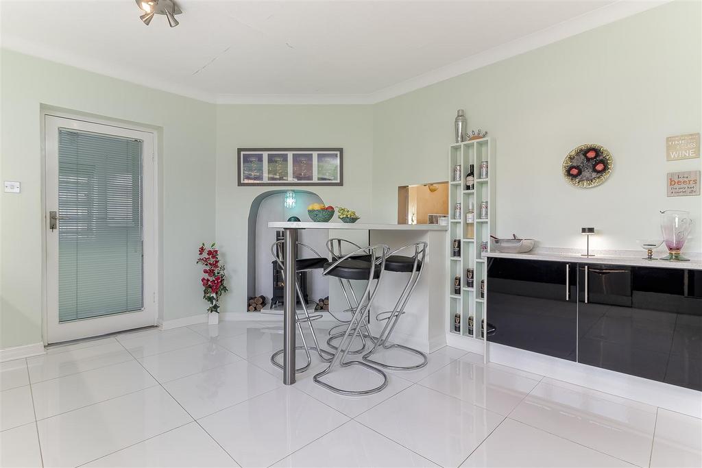 Dinign Kitchen - B.jpg