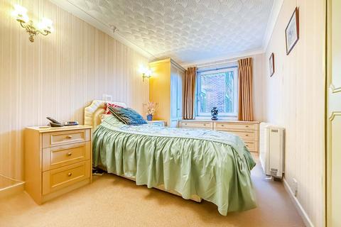 undefined, Chase Close, Southport PR8