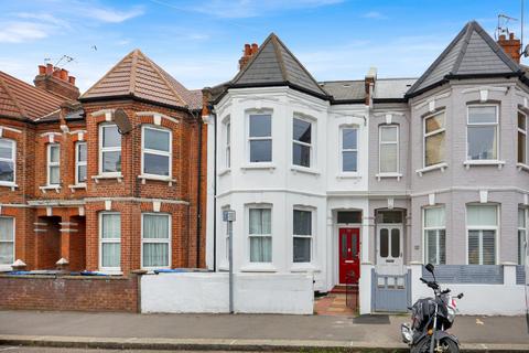 3 bedroom apartment to rent, Linacre Road, Willesden Green, NW2