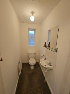 3 bedroom semi-detached house to rent, Lord Grandison Way, Banbury, OX16 1EP