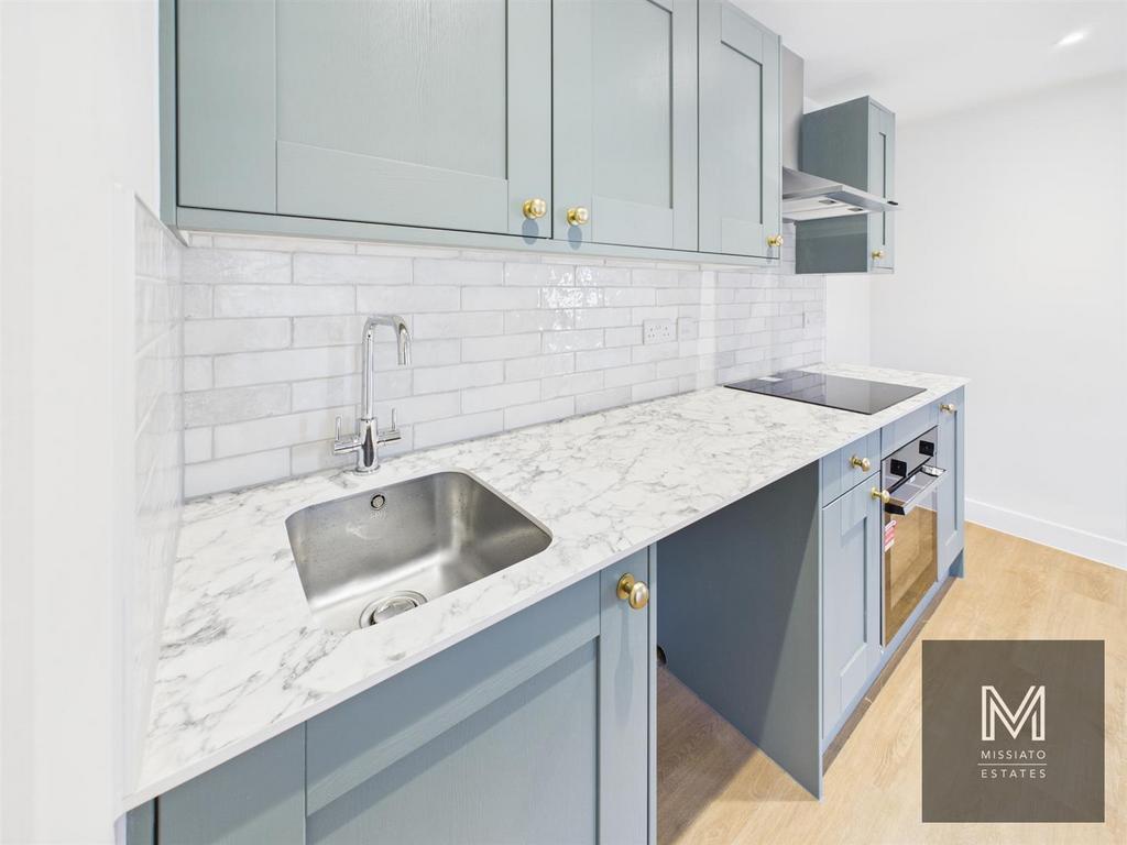 C - kitchen 2.jpg