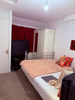 undefined, Danescombe, London SE12