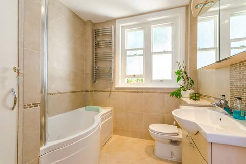 2 bedroom flat to rent, Randolph Avenue, Maida Vale, London, W9