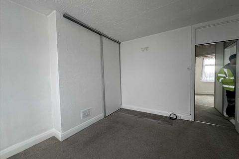 1 bedroom maisonette to rent, Oak Tree Dell, London