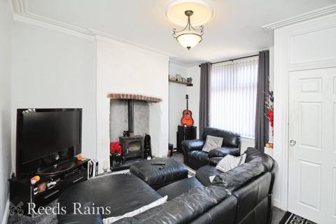 2 bedroom end of terrace house for sale, Silverdale Road, Lancashire PR6
