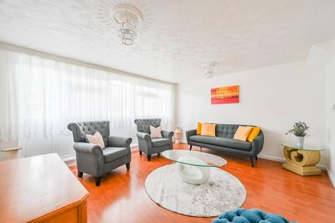 undefined, London E3