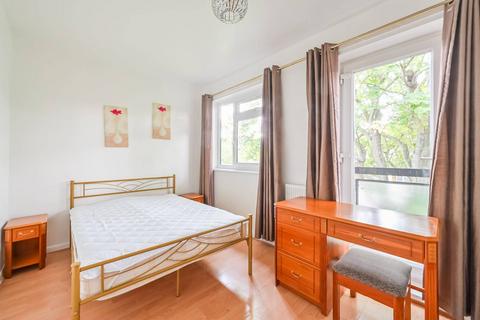 undefined, London E3