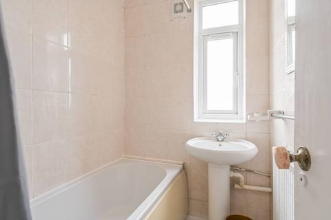 undefined, London E3