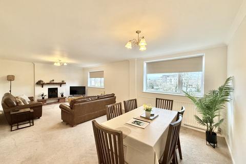 2 bedroom flat for sale, Warwick Road, Stratford-upon-Avon CV37