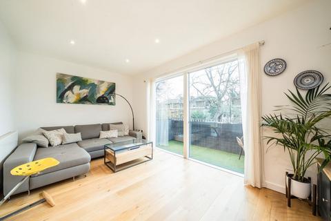 undefined, Holland Grove, London SW9