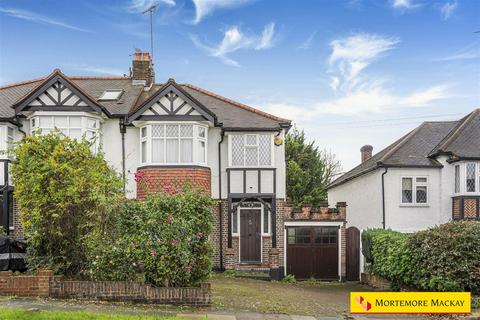 3 bedroom semi-detached house for sale, Broadfields Avenue, London