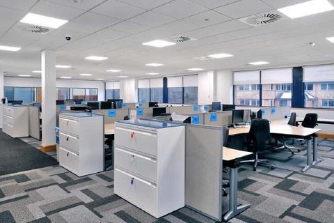 Office to rent, Brighton Rd Crawley RH11 9BP