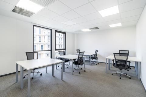 Office to rent, 98 Theobalds Rd London WC1X 8WB