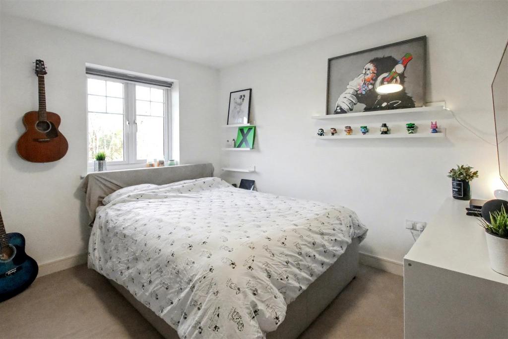 Bed 2.JPG