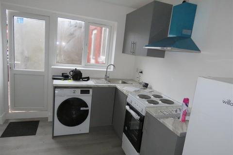 undefined, Whitefield Road, New Milton