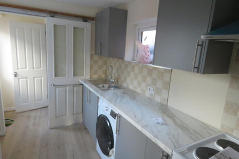 undefined, Whitefield Road, New Milton