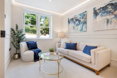 undefined, Hollymeoak Road, Coulsdon, CR5