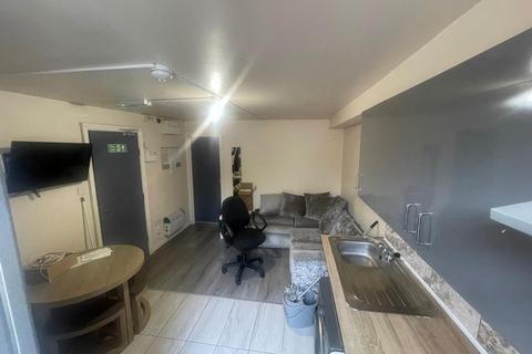 undefined, Raddlebarn Road, Birmingham B29