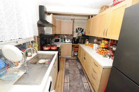 undefined, Ashton Avenue, Scholemoor, BD7