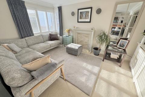 undefined, Martello Road South, Canford Cliffs, Poole, BH13