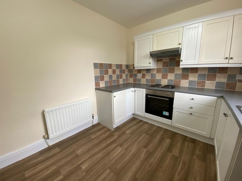 KITCHEN 2.jpg
