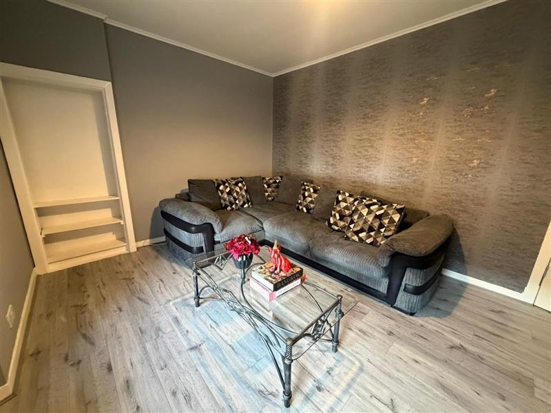 F38faec2-5e73-47d8-9