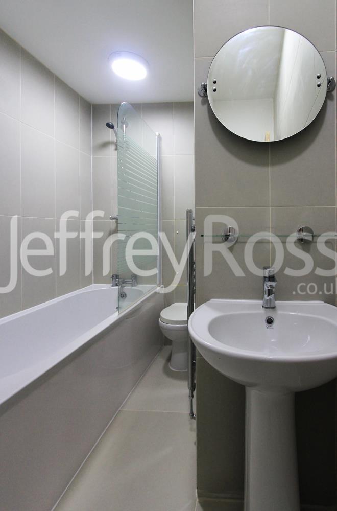 1, 122 Richmond Road LR-5.jpg