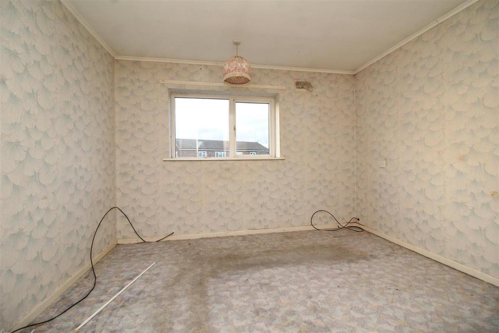 Bedroom 2 .JPG