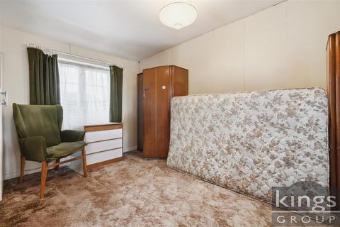 3 bedroom terraced house for sale, Hammond Road, Enfield