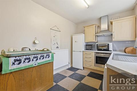3 bedroom terraced house for sale, Hammond Road, Enfield
