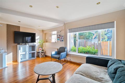4 bedroom semi-detached house for sale, Thames Close, Surrey KT16