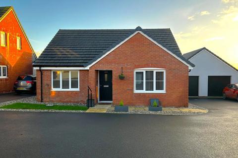 2 bedroom bungalow for sale, Closewool Grove, South Molton, Devon, EX36