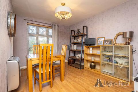 undefined, Belvoir Crescent, Newark