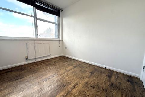 undefined, St. Albans Road, Watford WD24