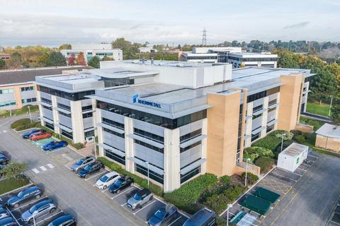 Office to rent - Park Ave Almondsbury BS32 4AQ