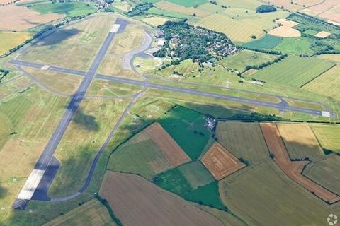Land to rent, Busk Ln Church Fenton LS24 9SE
