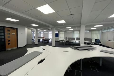 Office to rent, Brynmill Terrace Sketty SA2 0BA