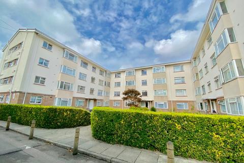 2 bedroom flat to rent, 78 Marett Court, St Helier