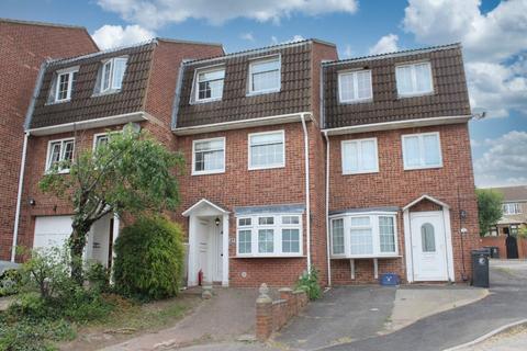 undefined, Regency Close, Essex IG7