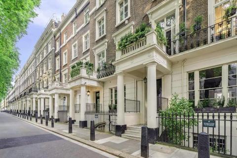 2 bedroom apartment to rent, Sussex Gardens, Paddington, London, W2