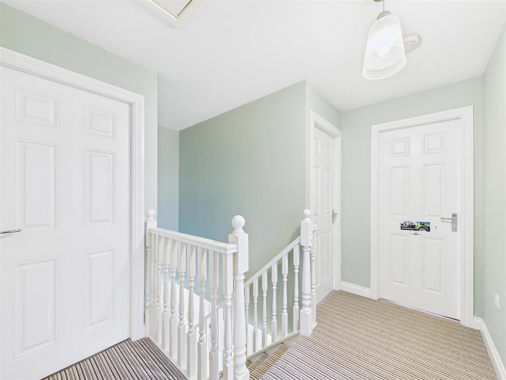 CAM02739 G0-PR0226-STILL008.jpg