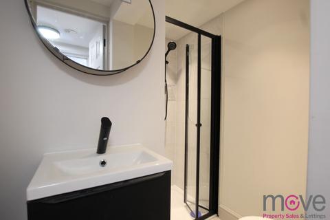 undefined, Wellington Parade, Gloucester GL1